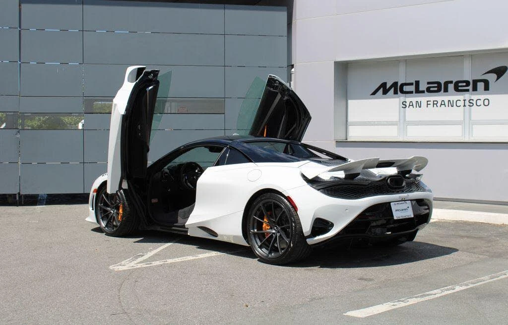 2027 McLaren 750S Spider - Image 20 of 31