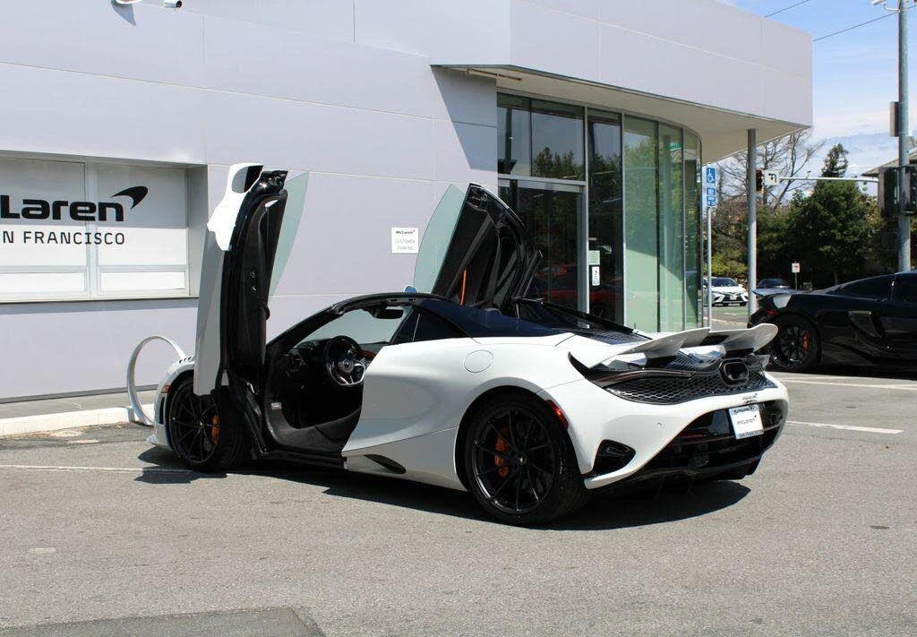 2027 McLaren 750S Spider - Image 29 of 31