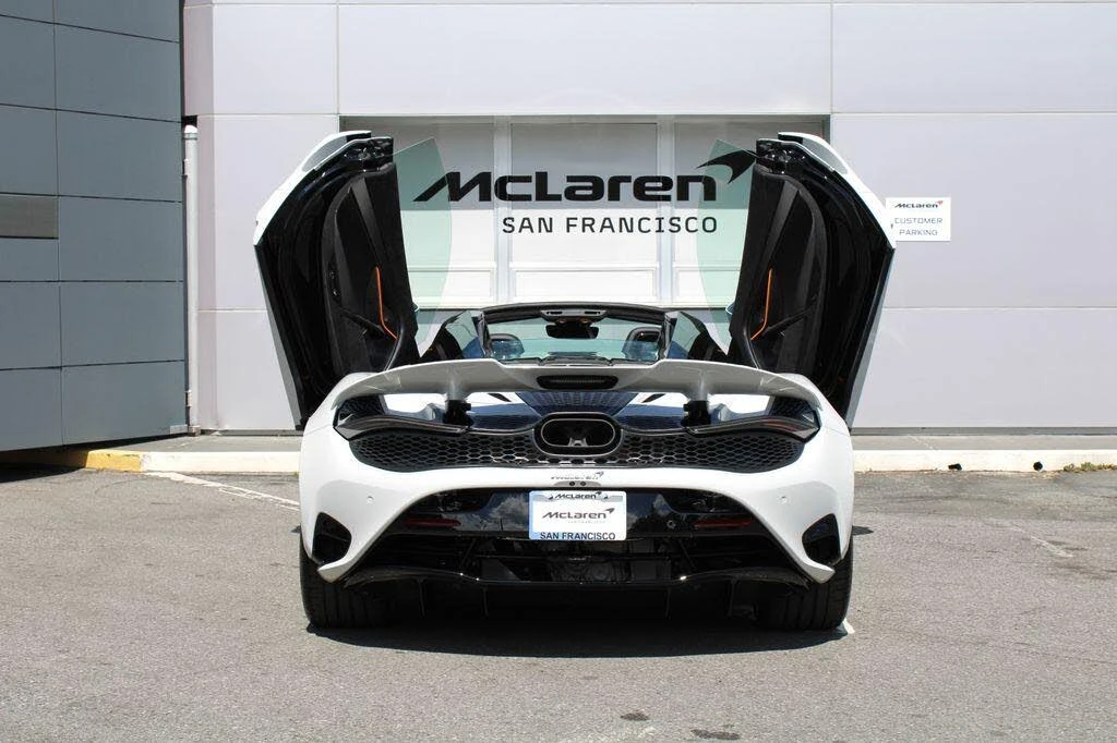 2027 McLaren 750S Spider - Image 30 of 31