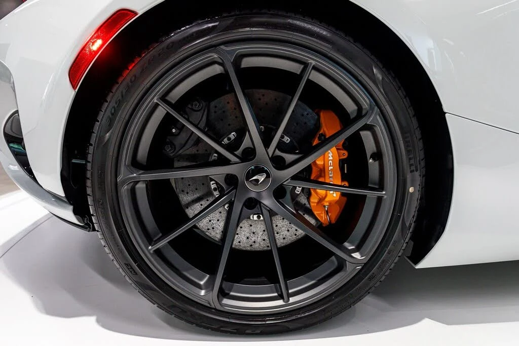 2027 McLaren 750S Spider - Image 31 of 31