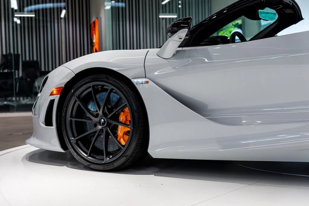 2027 McLaren 750S Spider - Image 21 of 31