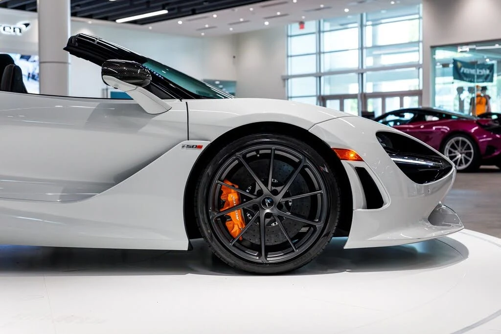2027 McLaren 750S Spider - Image 28 of 31