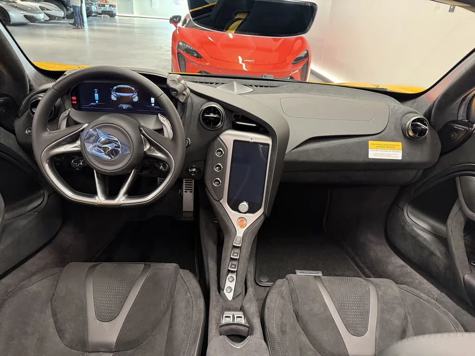 2027 McLaren 750S Spider - Image 20 of 25