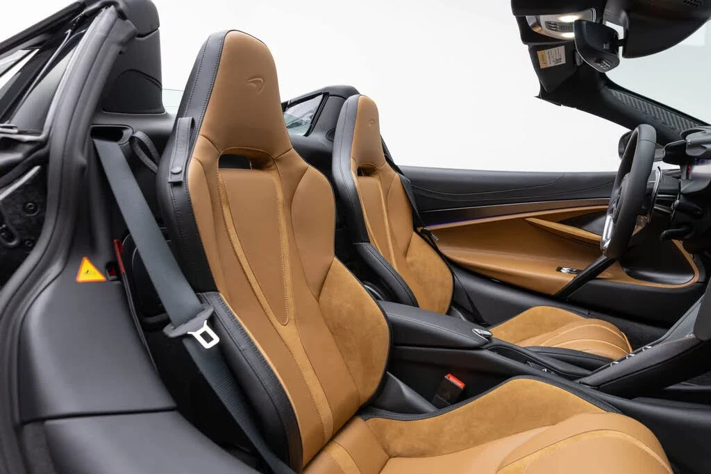2027 McLaren 750S Spider - Image 18 of 31