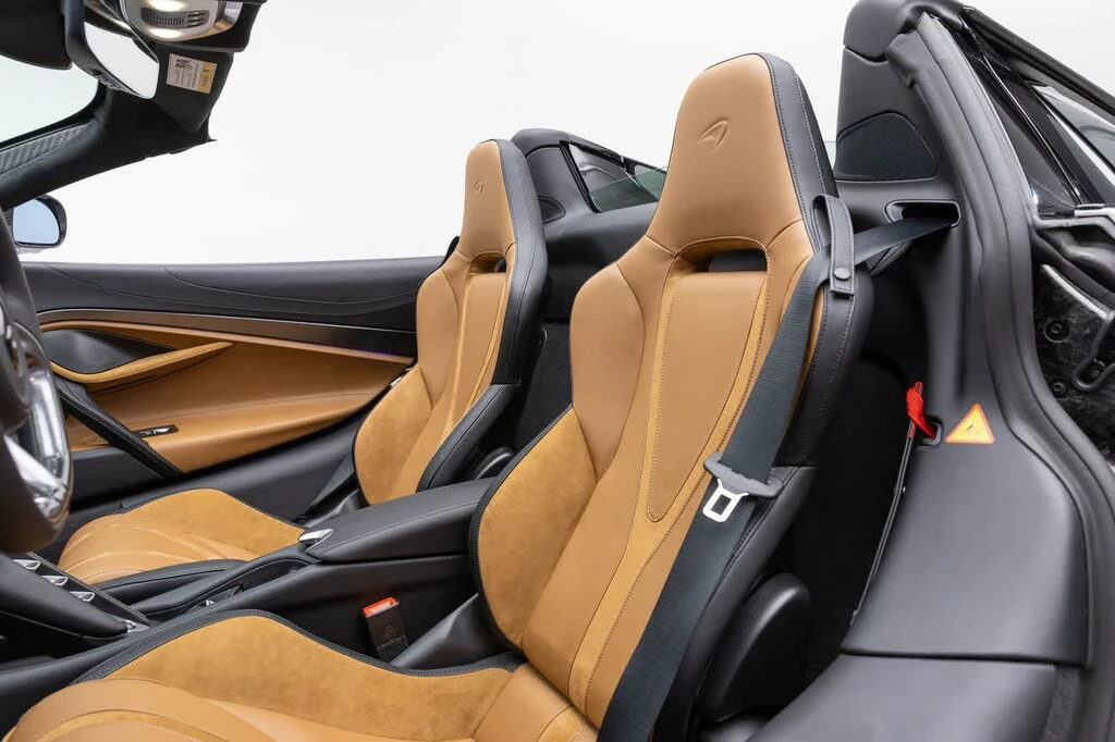 2027 McLaren 750S Spider - Image 20 of 31