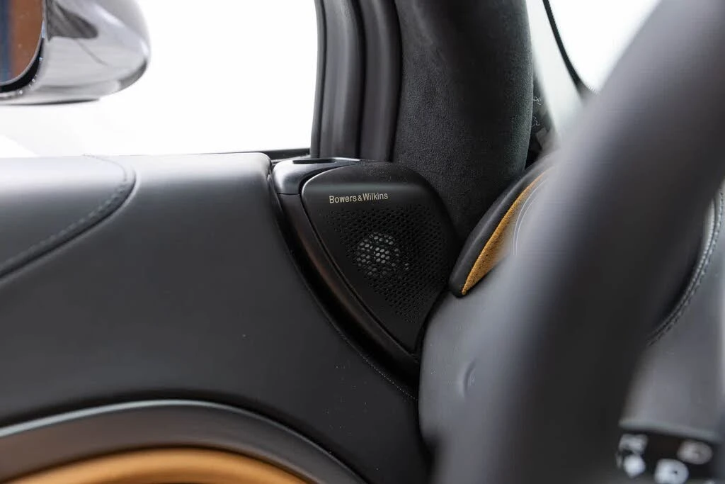 2027 McLaren 750S Spider - Image 30 of 31