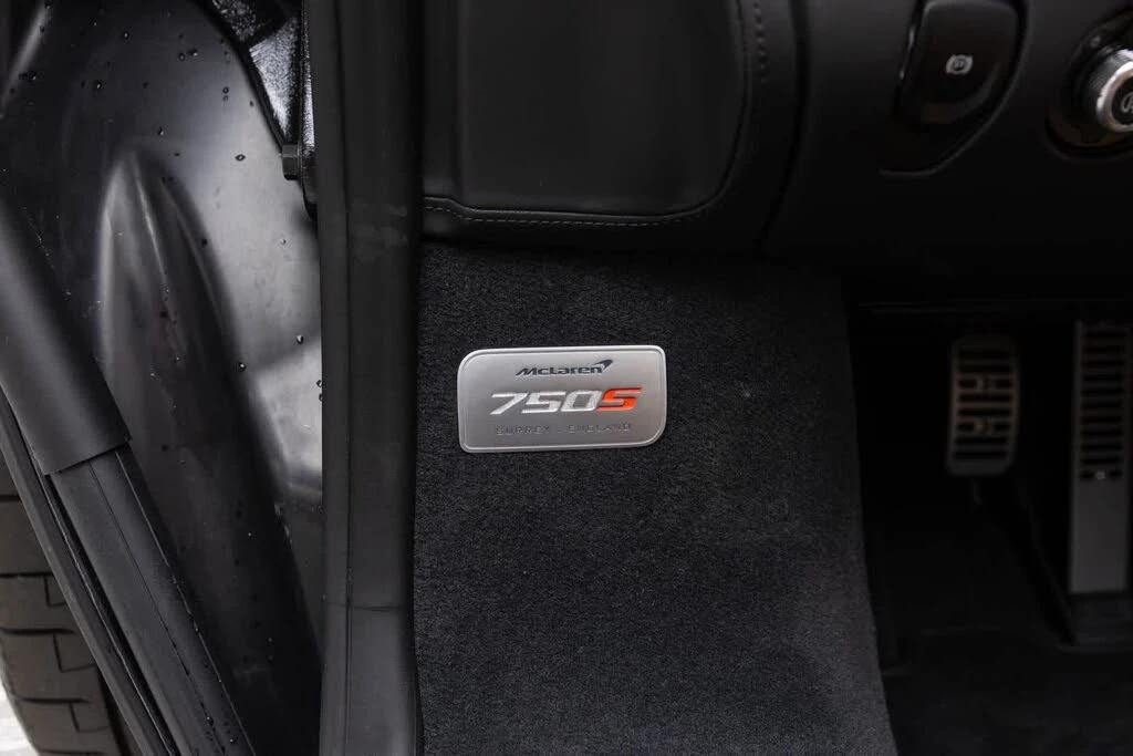 2027 McLaren 750S Spider - Image 7 of 31