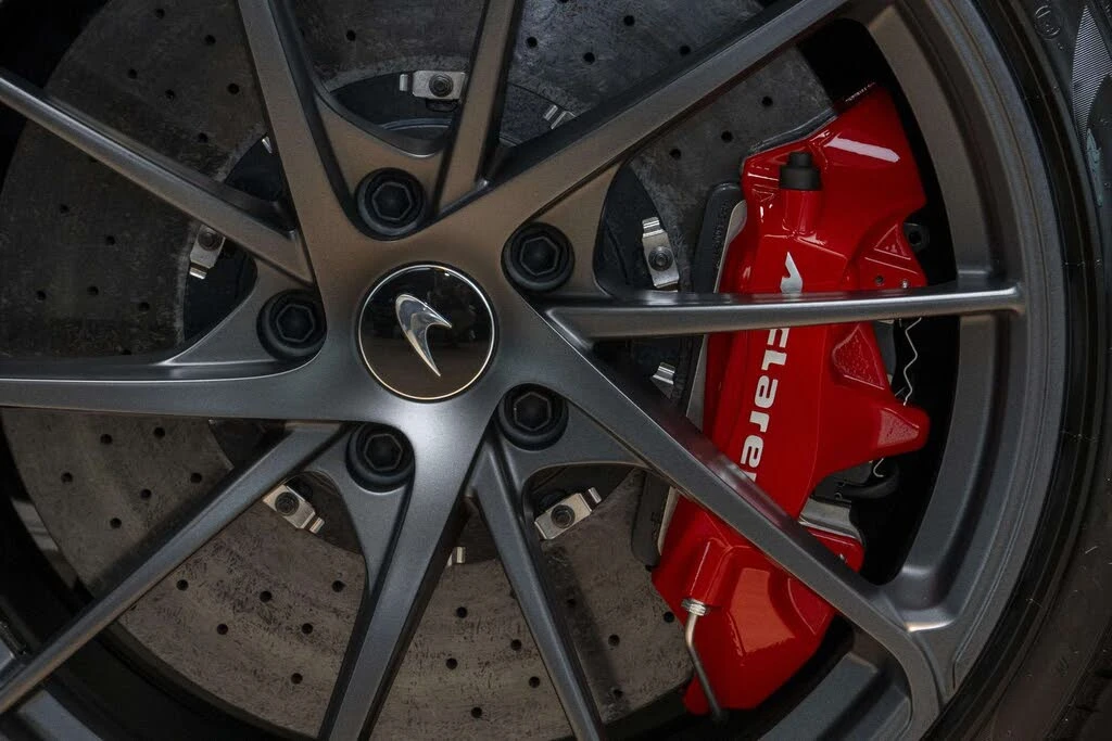 2027 McLaren 750S Spider - Image 15 of 31