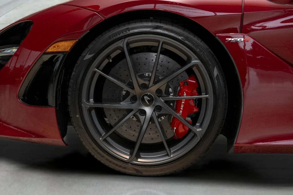 2027 McLaren 750S Spider - Image 14 of 31