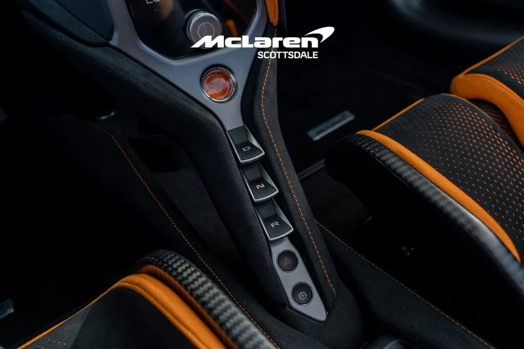 2027 McLaren 750S Spider - Image 16 of 31