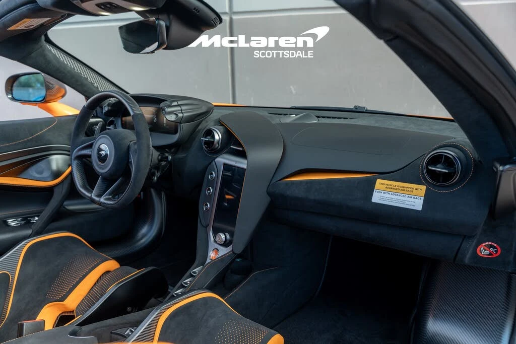 2027 McLaren 750S Spider - Image 17 of 31
