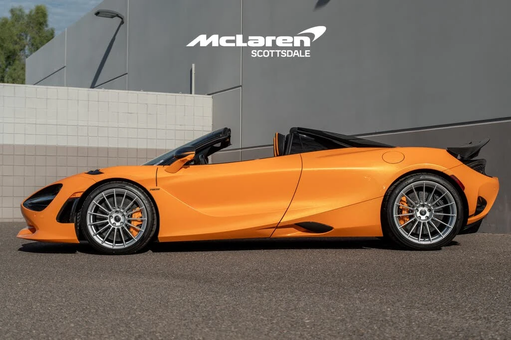 2027 McLaren 750S Spider - Image 4 of 31