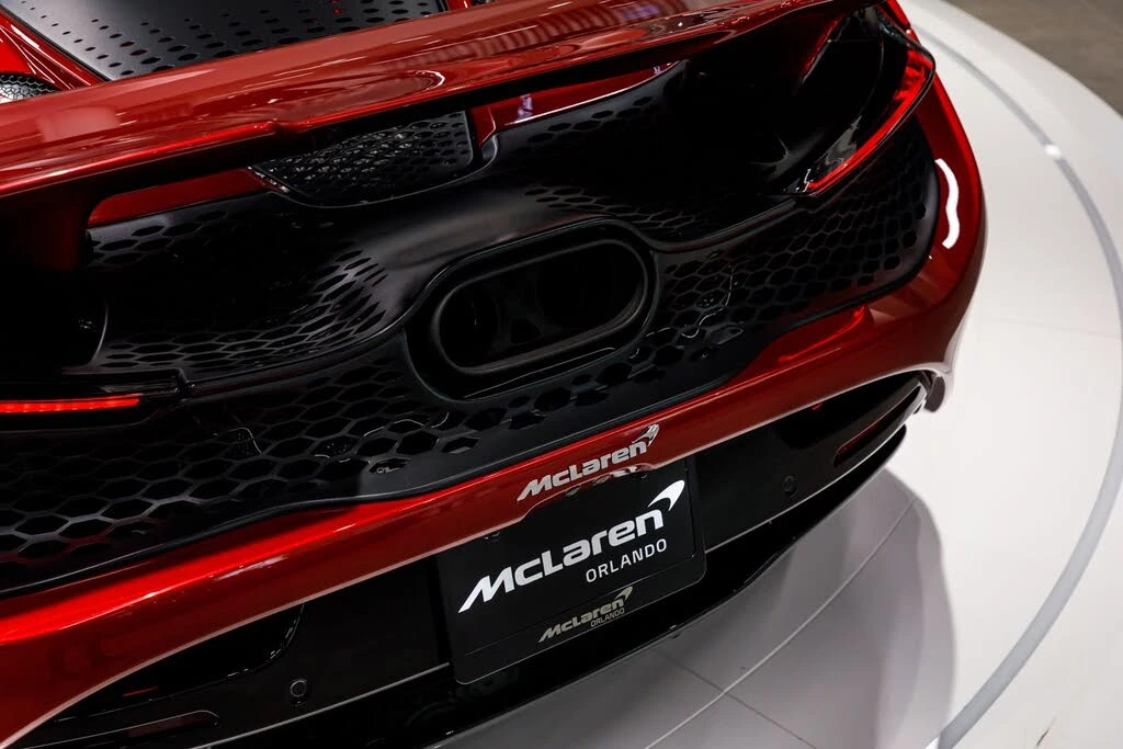 2027 McLaren 750S Spider - Image 13 of 31