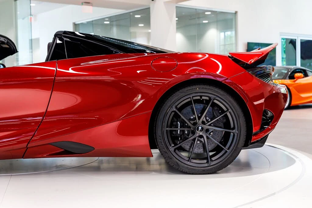 2027 McLaren 750S Spider - Image 8 of 31
