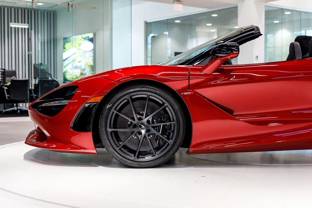 2027 McLaren 750S Spider - Image 9 of 31