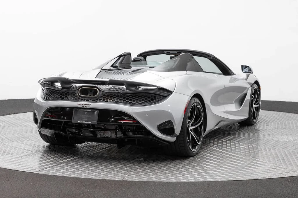 2027 McLaren 750S Spider - Image 19 of 31