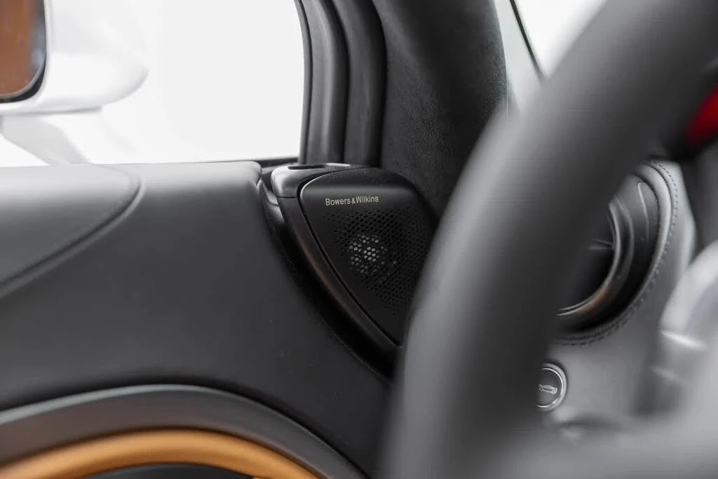 2027 McLaren 750S Spider - Image 29 of 31