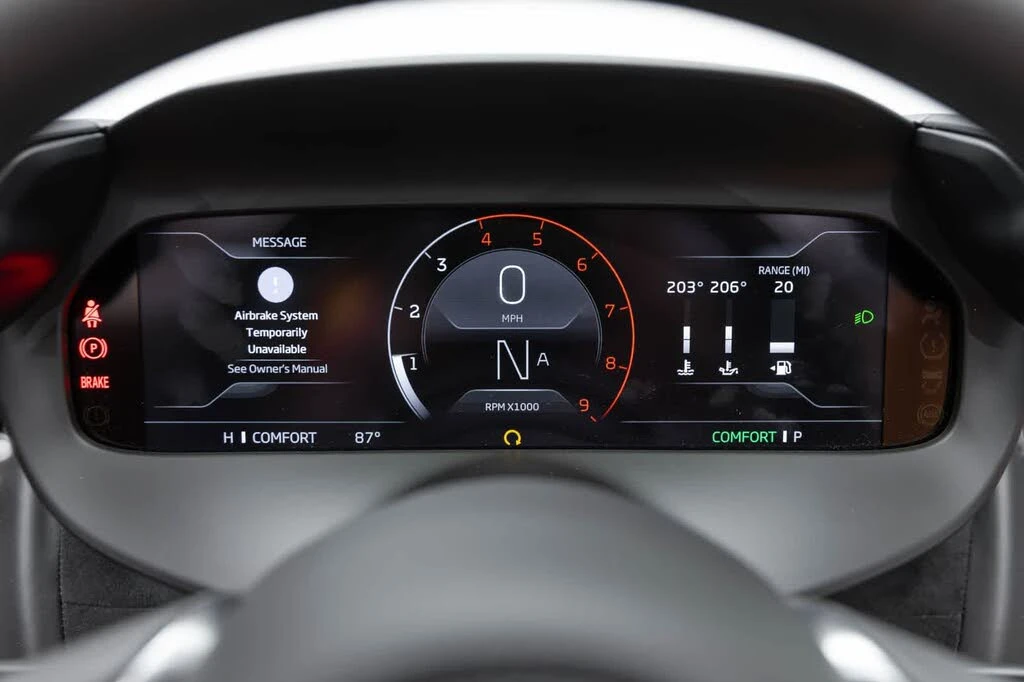 2027 McLaren 750S Spider - Image 12 of 31