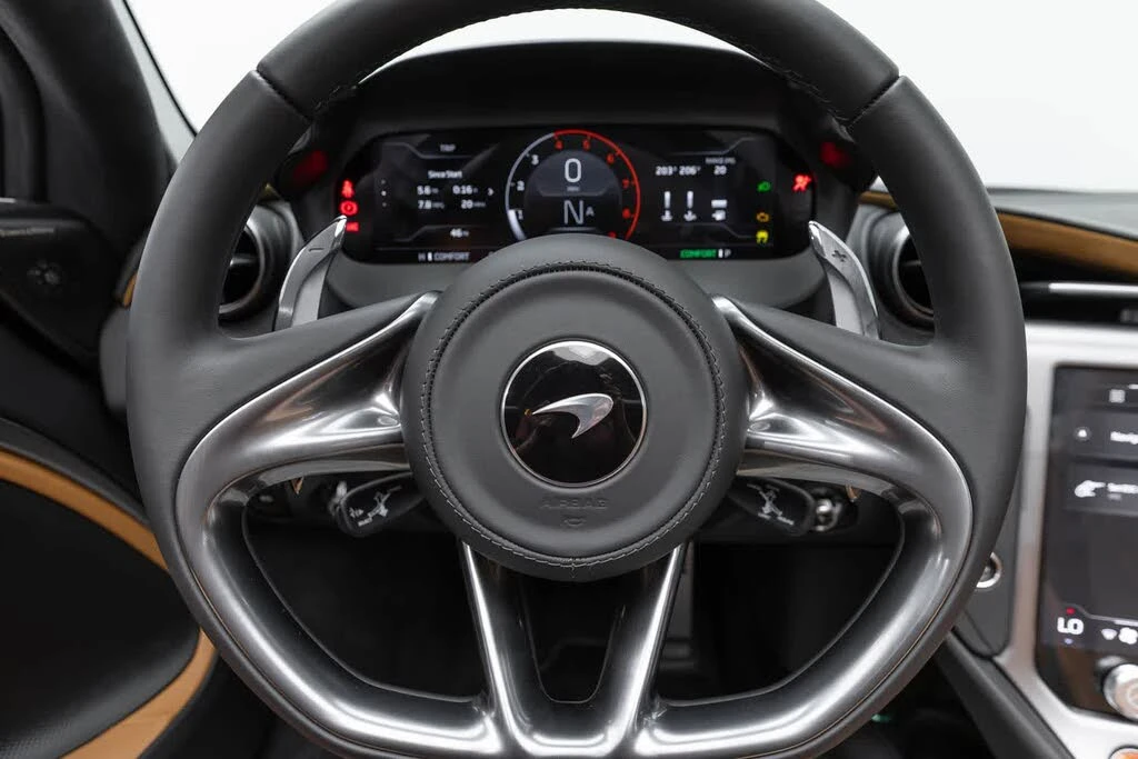 2027 McLaren 750S Spider - Image 11 of 31