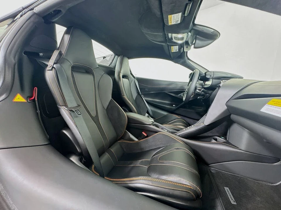 2027 McLaren 750S Spider - Image 22 of 25