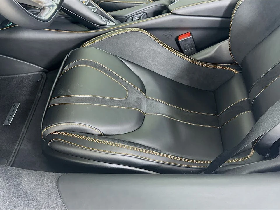 2027 McLaren 750S Spider - Image 18 of 25