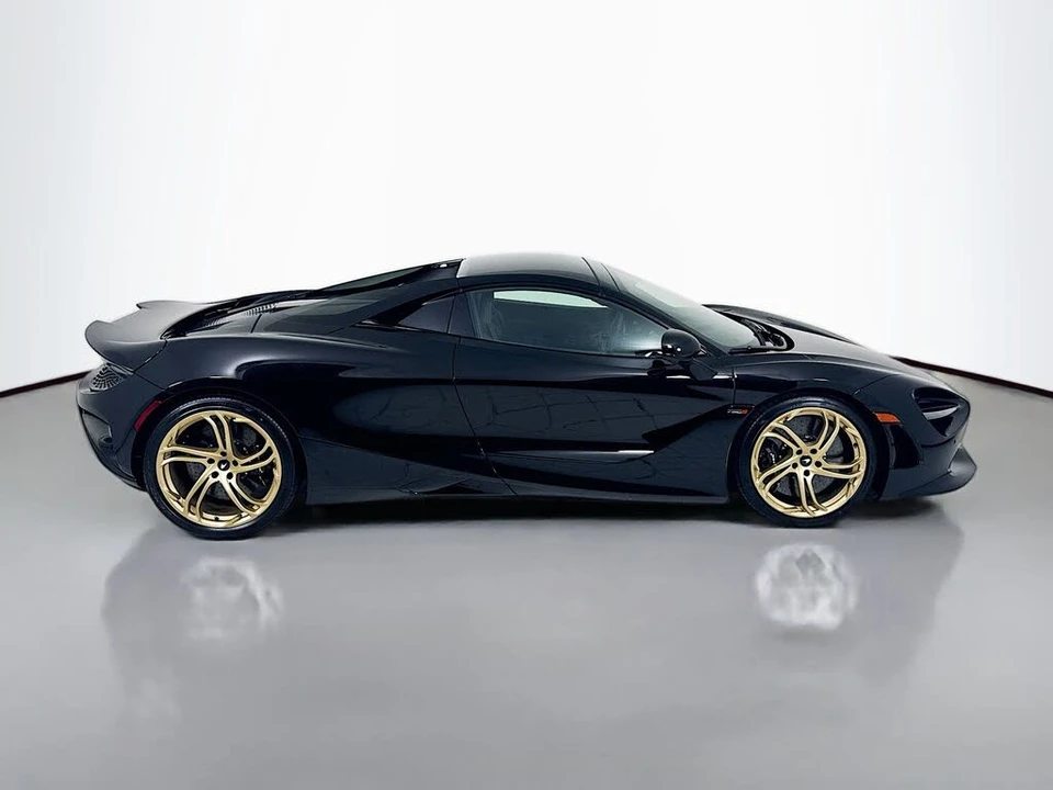 2027 McLaren 750S Spider - Image 8 of 25