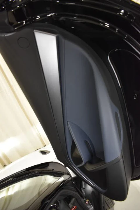 2027 McLaren 750S Spider - Image 28 of 31