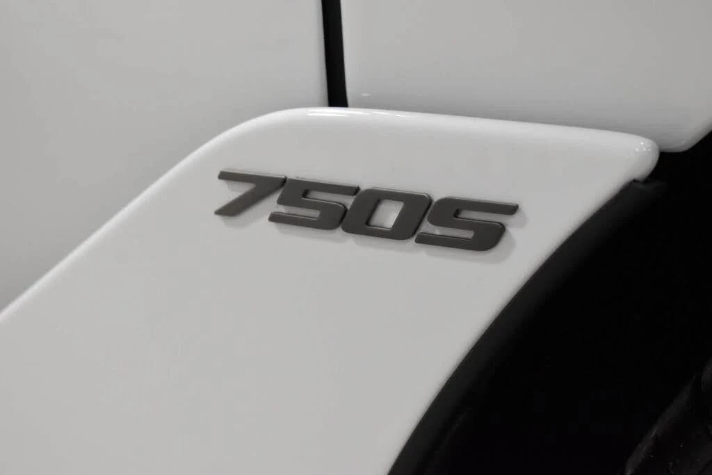 2027 McLaren 750S Spider - Image 18 of 31