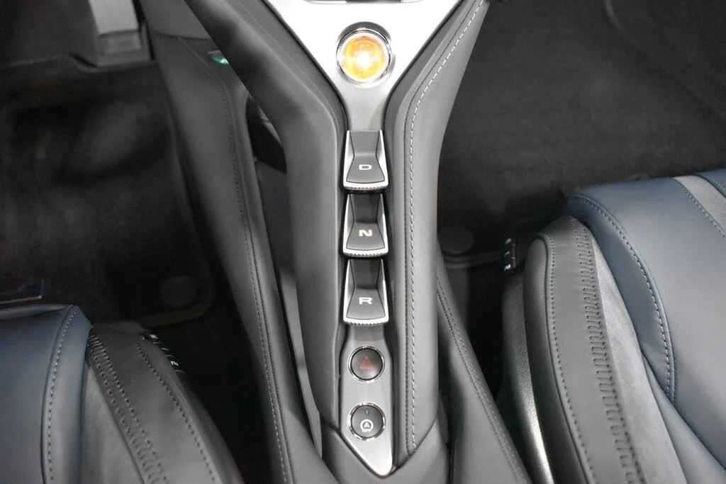 2027 McLaren 750S Spider - Image 25 of 31