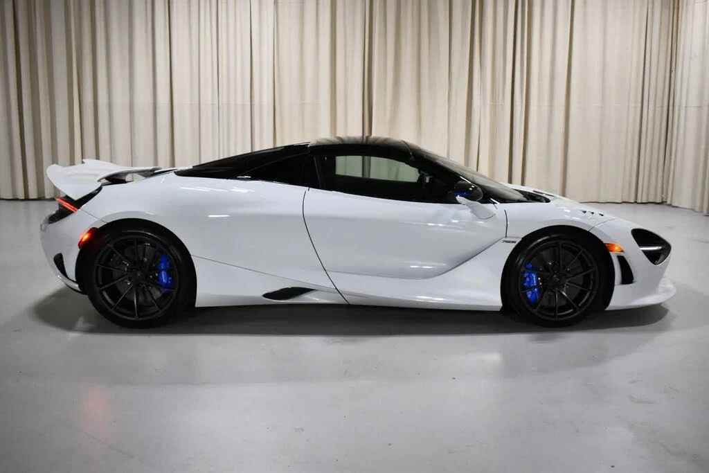 2027 McLaren 750S Spider - Image 6 of 31