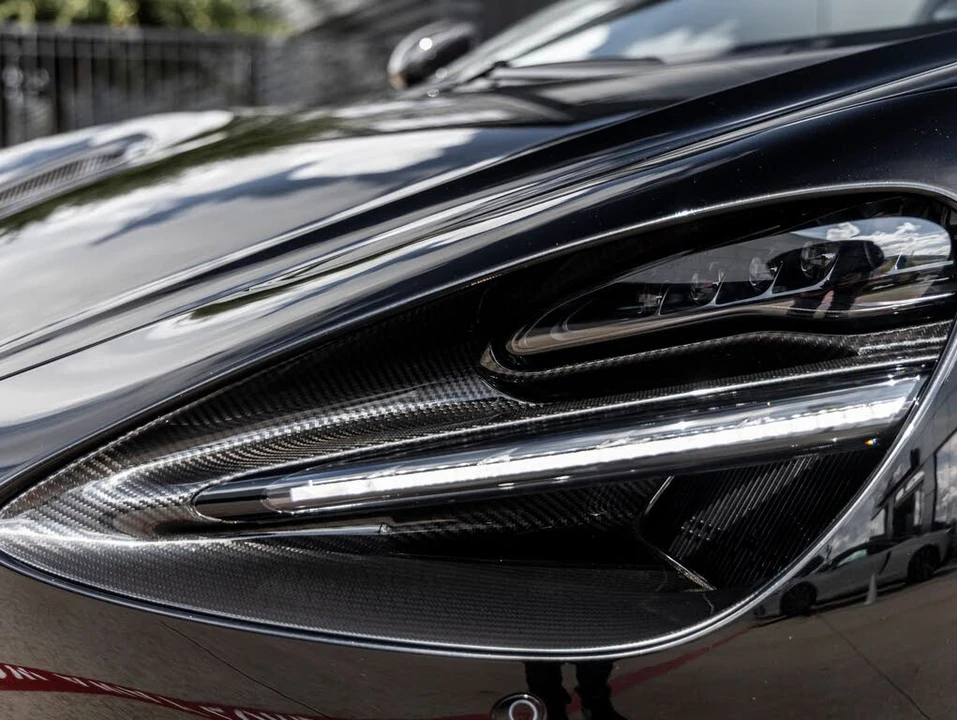 2027 McLaren 750S Spider - Image 24 of 31