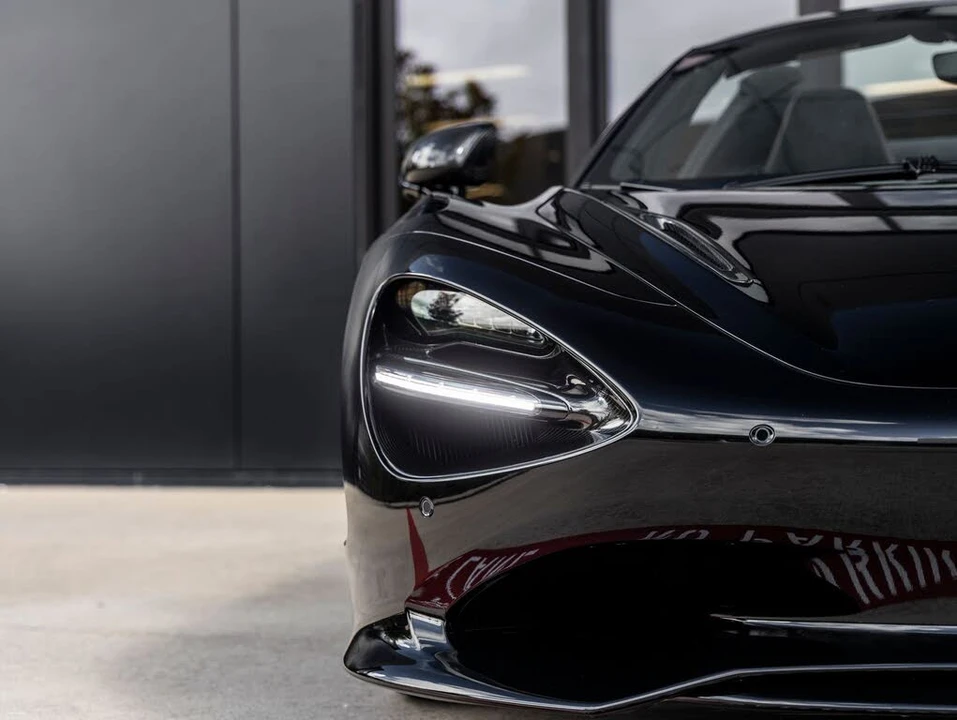 2027 McLaren 750S Spider - Image 22 of 31