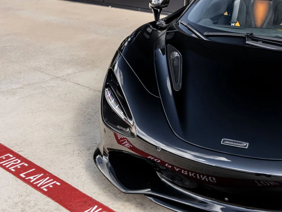 2027 McLaren 750S Spider - Image 23 of 31