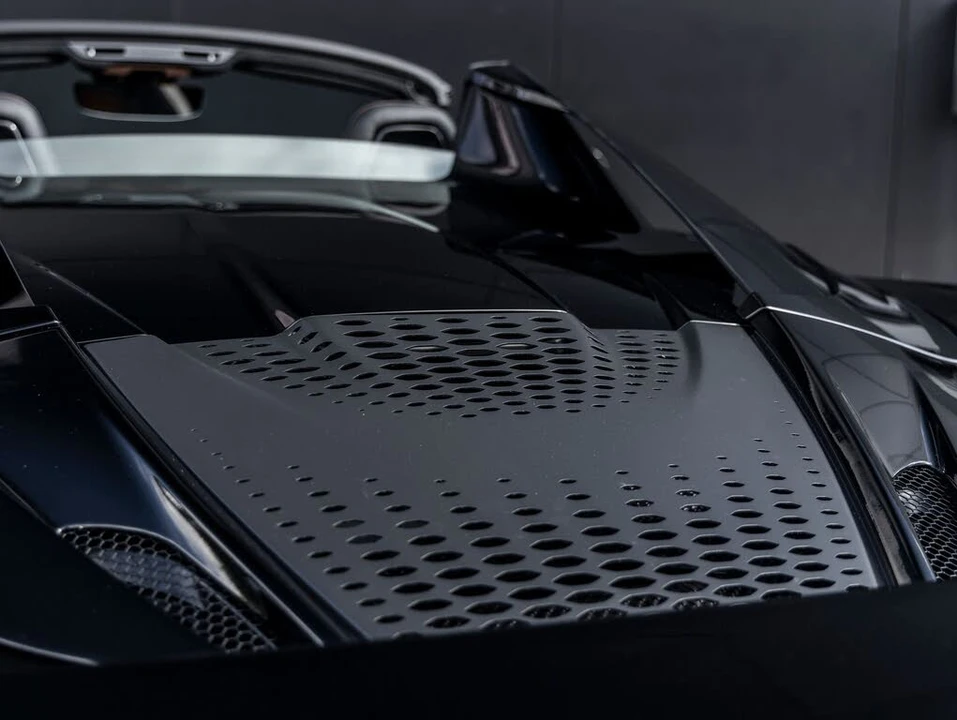 2027 McLaren 750S Spider - Image 15 of 31