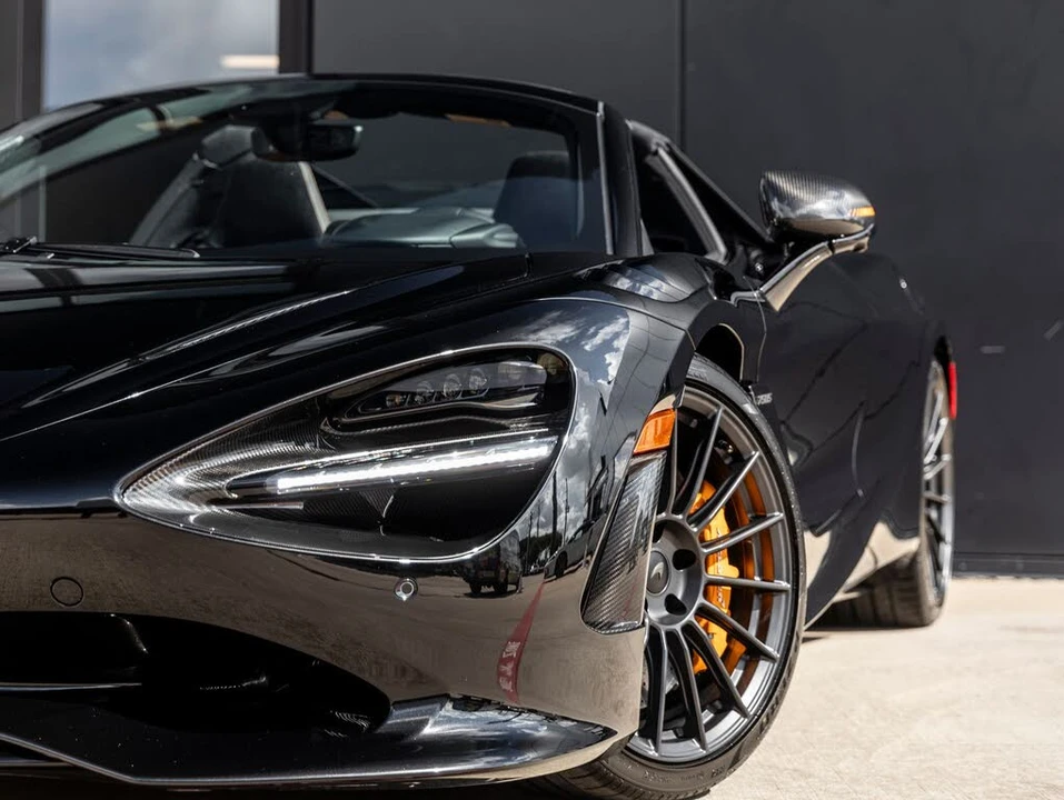 2027 McLaren 750S Spider - Image 19 of 31
