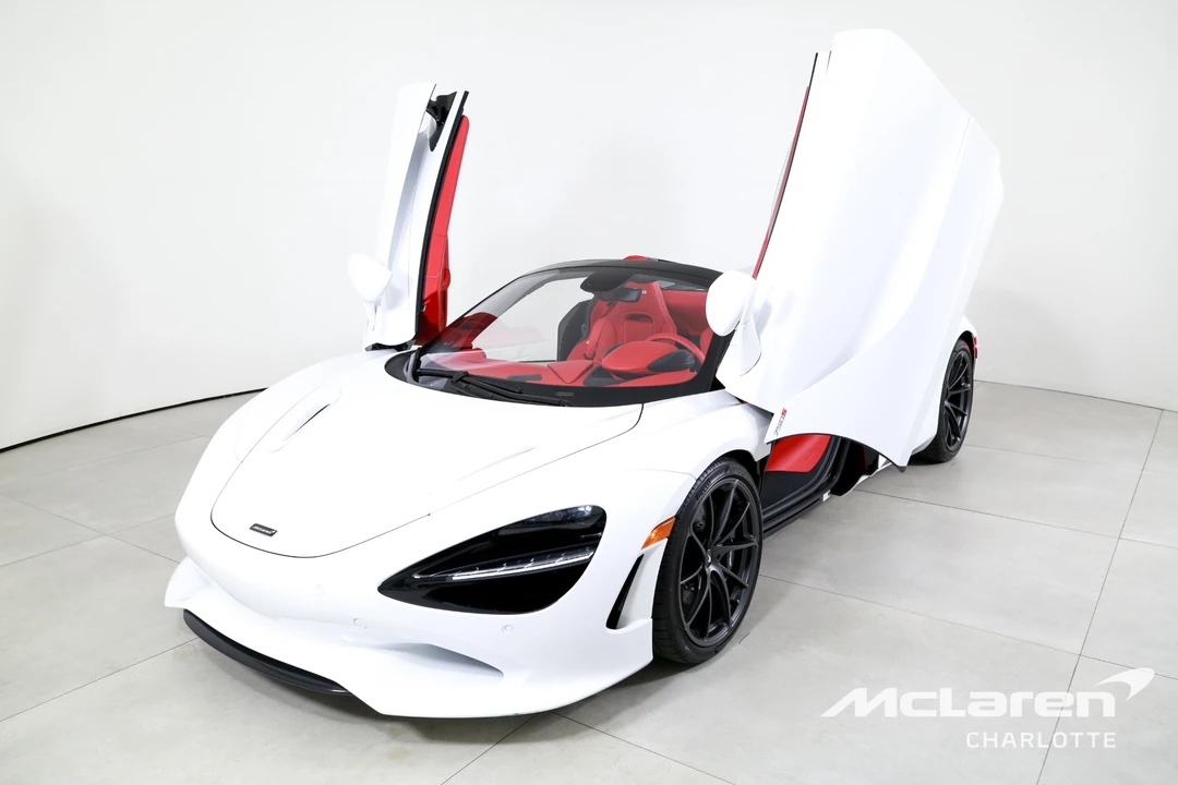 2027 McLaren 750S Spider - Image 6 of 31