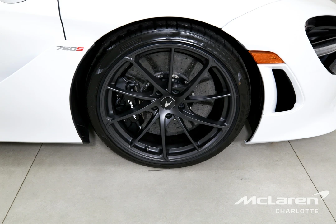 2027 McLaren 750S Spider - Image 28 of 31