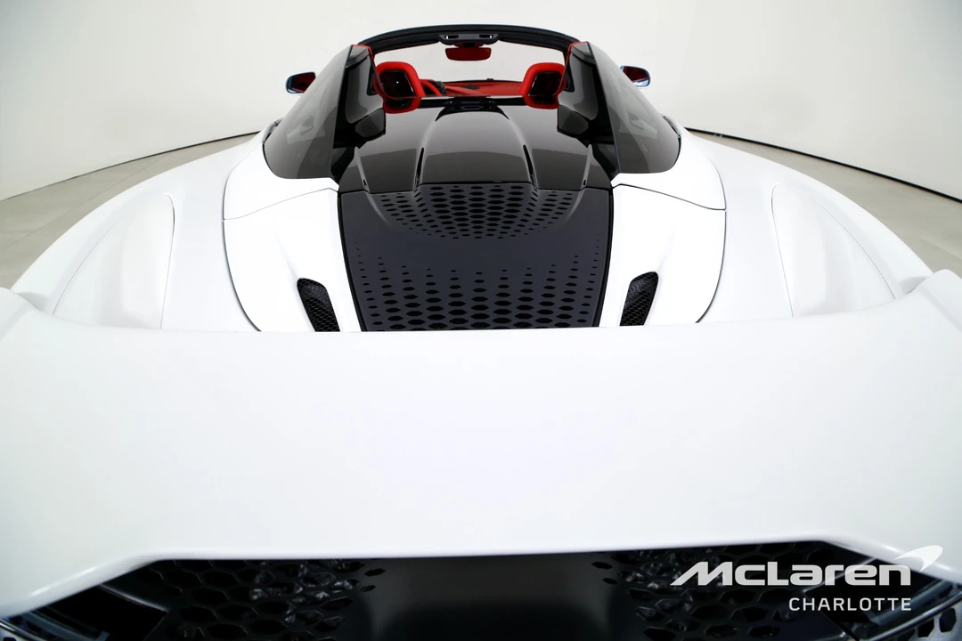 2027 McLaren 750S Spider - Image 26 of 31