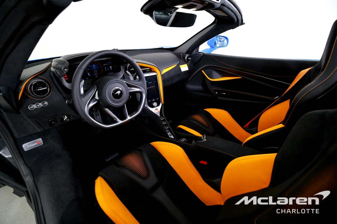 2027 McLaren 750S Spider - Image 14 of 31