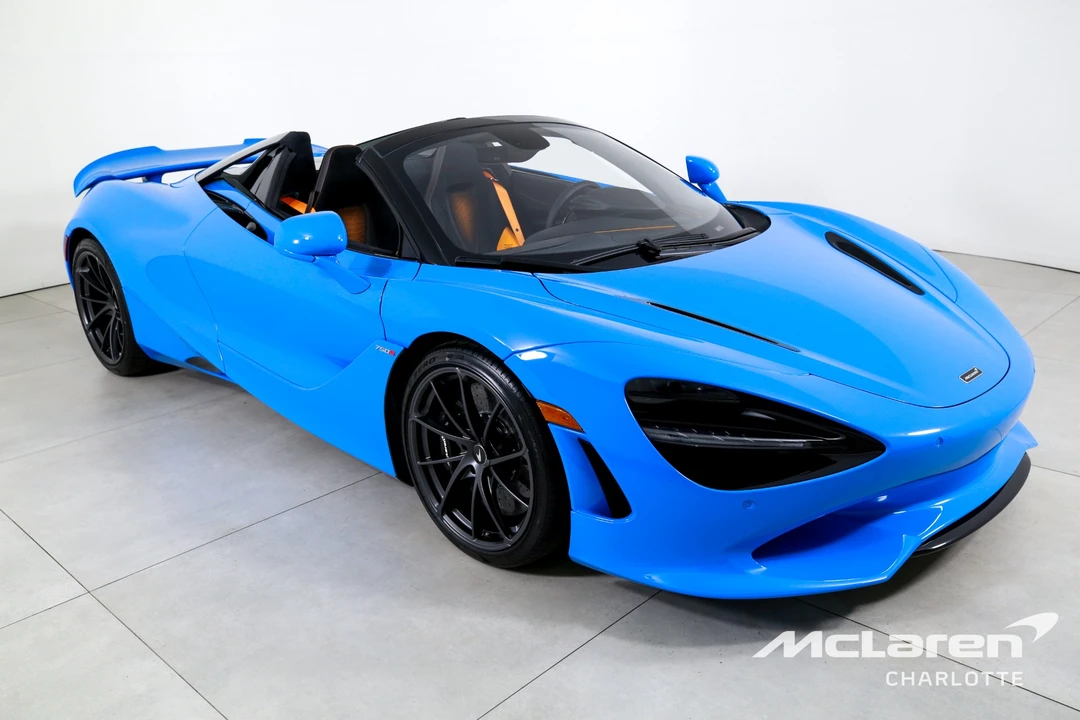 2027 McLaren 750S Spider - Image 4 of 31