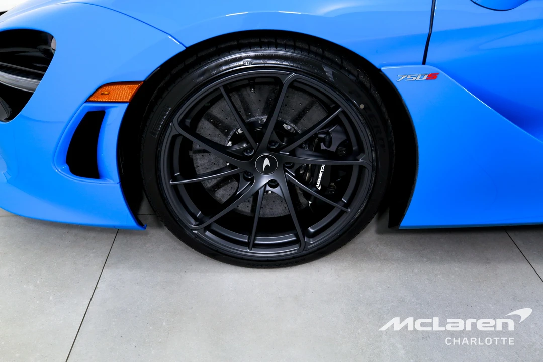 2027 McLaren 750S Spider - Image 30 of 31