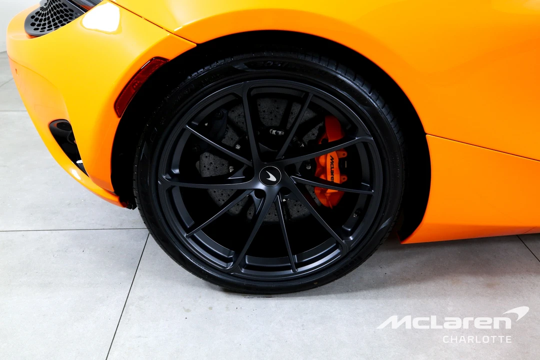 2027 McLaren 750S Spider - Image 28 of 31
