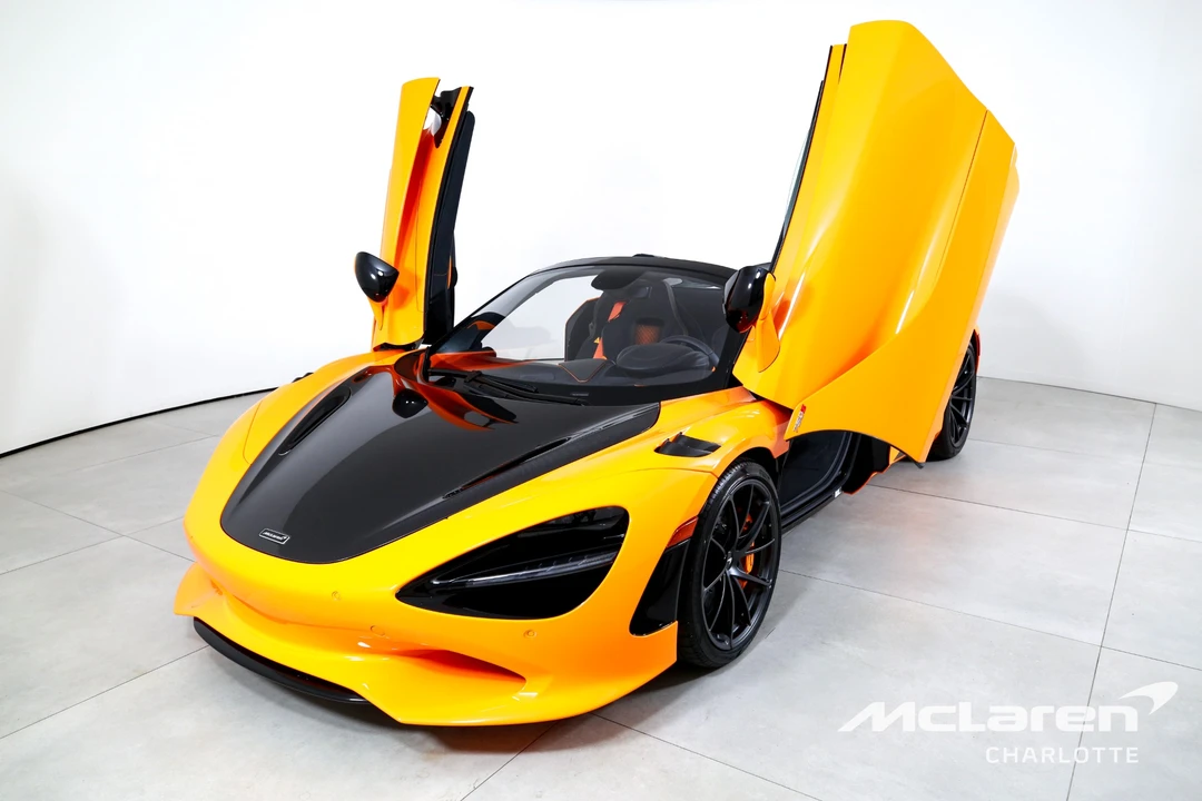 2027 McLaren 750S Spider - Image 6 of 31