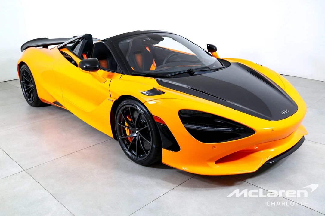 2027 McLaren 750S Spider - Image 4 of 31