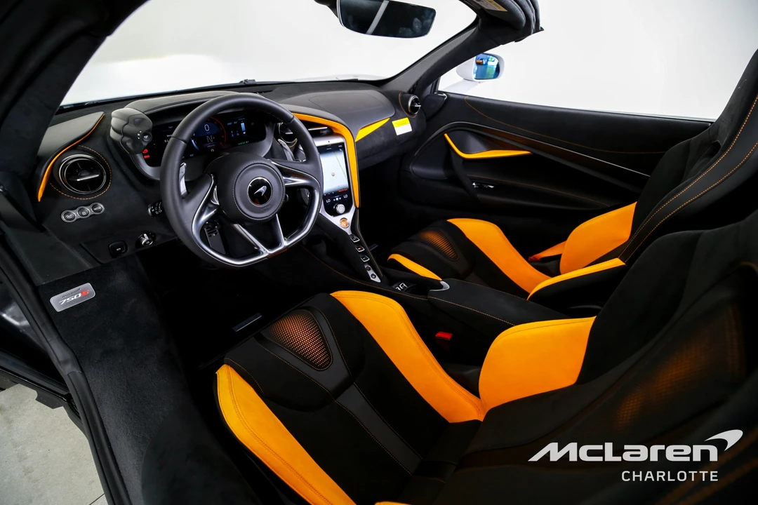 2027 McLaren 750S Spider - Image 14 of 31