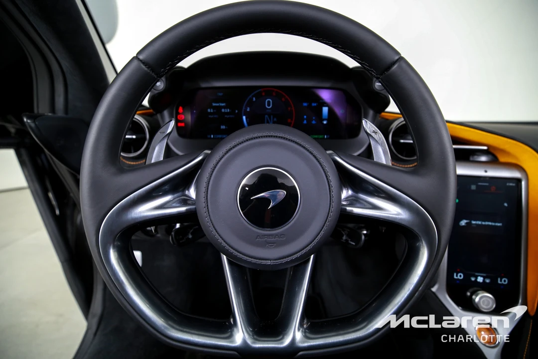 2027 McLaren 750S Spider - Image 16 of 31