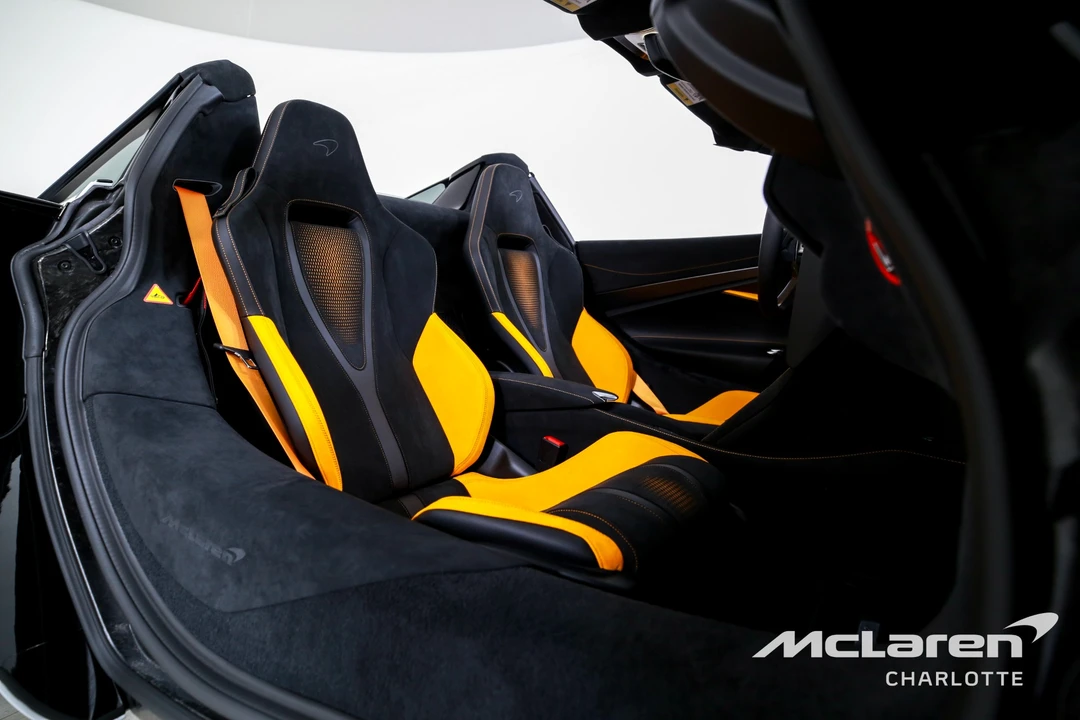 2027 McLaren 750S Spider - Image 20 of 31