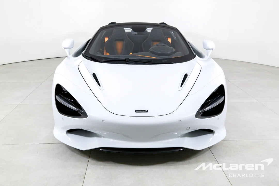 2027 McLaren 750S Spider - Image 5 of 31