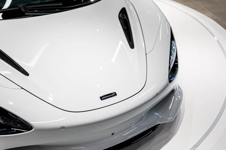 2027 McLaren 750S Spider - Image 5 of 6