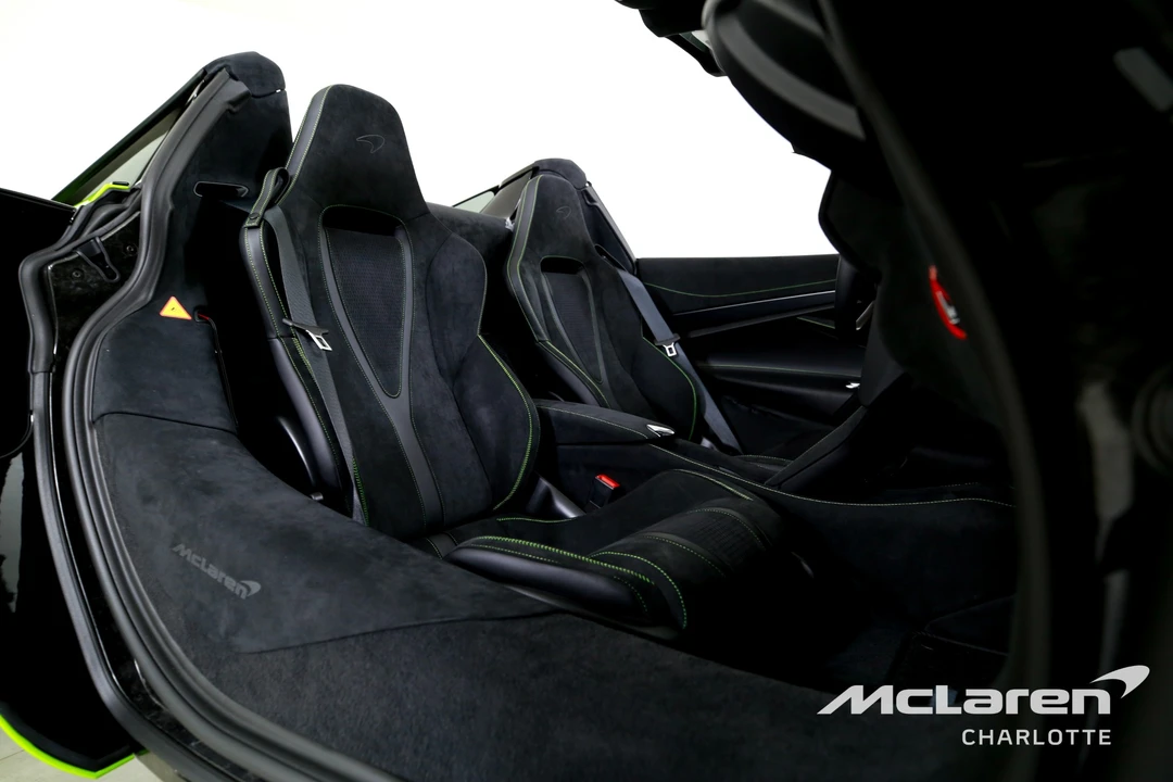 2027 McLaren 750S Spider - Image 20 of 31